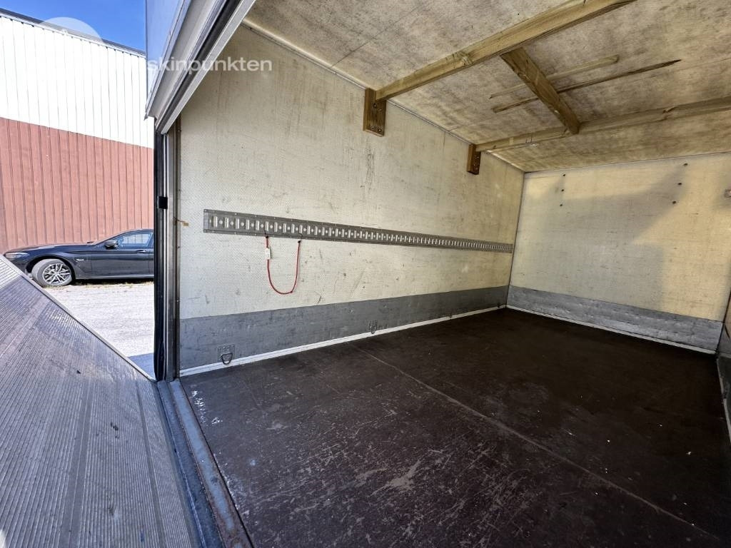 Fourgon grand volume Mercedes-Benz Sprinter 315 CDI: photos 32