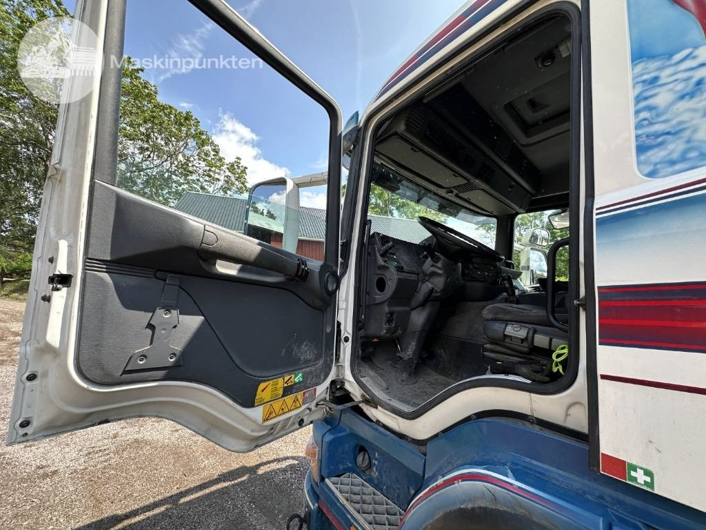 Camion grue Scania P 114-380: photos 9