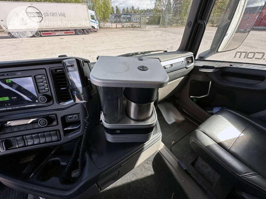 Camion fourgon Scania R 520: photos 29