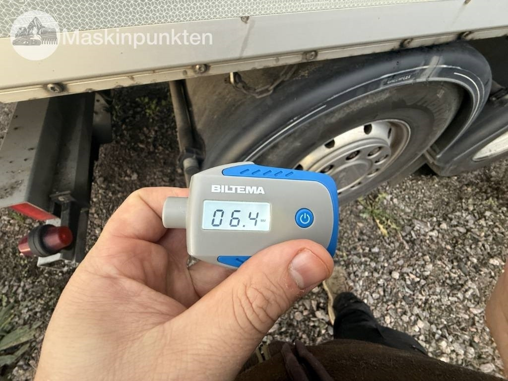 Camion fourgon Scania R 580: photos 36