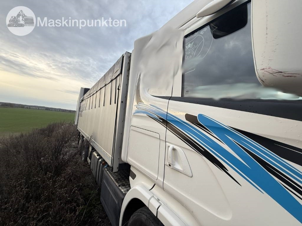 Camion fourgon Scania R 580: photos 32