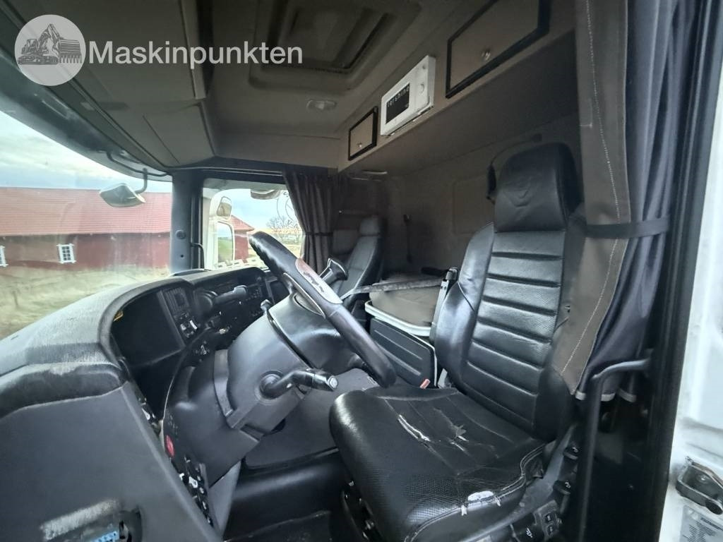 Camion fourgon Scania R 580: photos 43