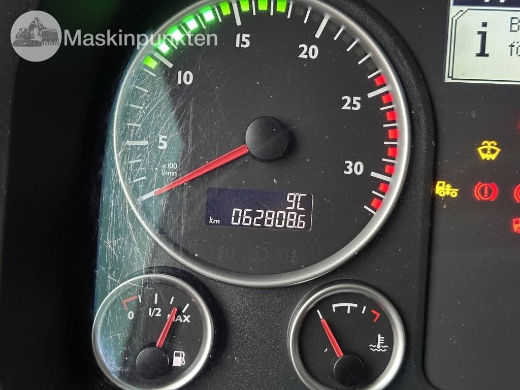 Tracteur routier MAN TGX 28.500: photos 42