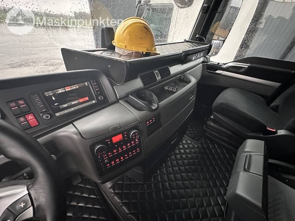 Tracteur routier MAN TGX 28.500: photos 39