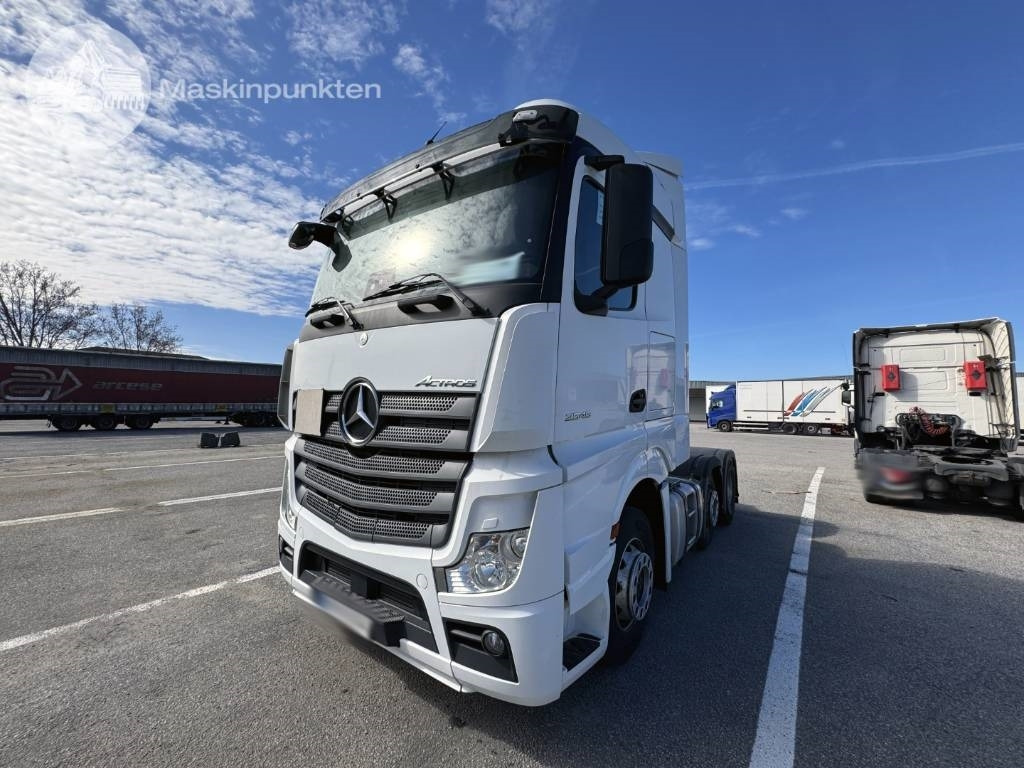 Mercedes-Benz Actros 2545 - Tracteur routier: photos 3 Mercedes-Benz Actros 2545 - Tracteur routier: photos 3