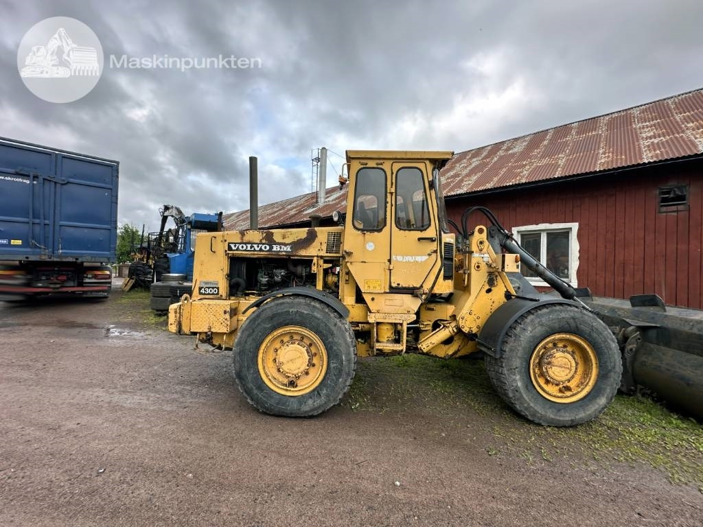 Volvo BM 4300 - Chargeuse sur pneus: photos 4 Volvo BM 4300 - Chargeuse sur pneus: photos 4