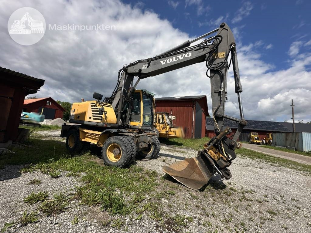 Volvo EW 160 B - Pelle sur pneus: photos 5 Volvo EW 160 B - Pelle sur pneus: photos 5