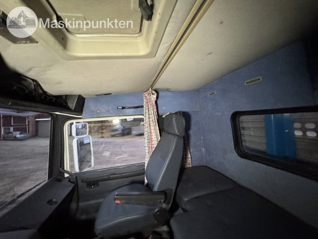 Camion grumier Volvo F 16: photos 48 Camion grumier Volvo F 16: photos 48