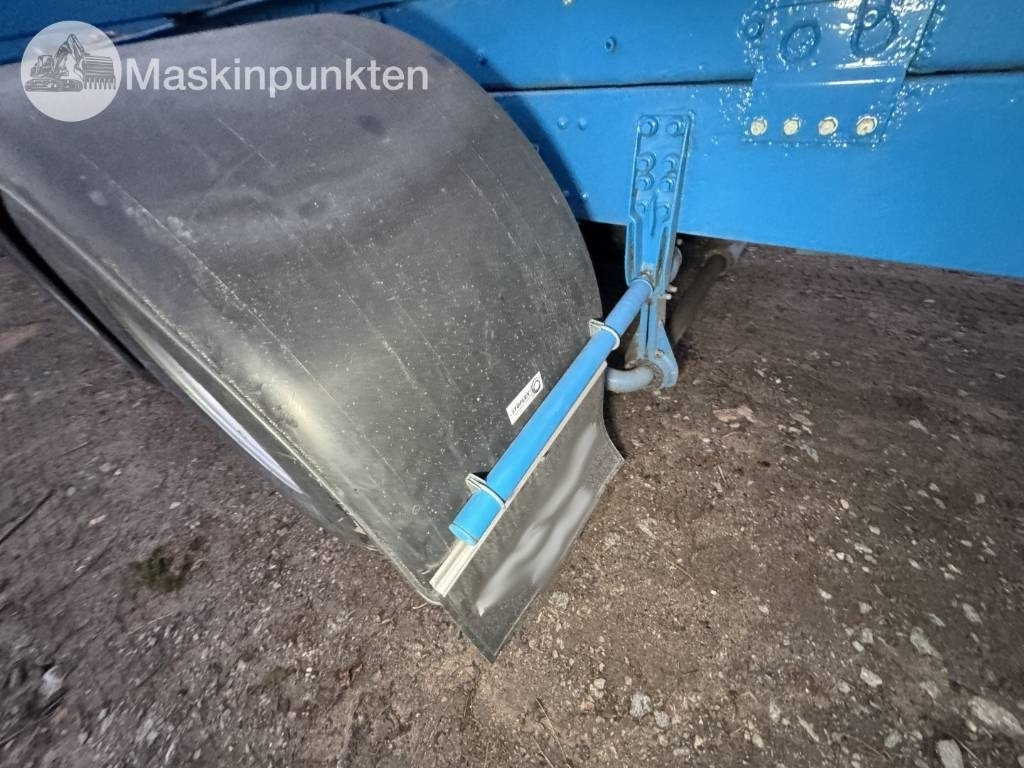 Camion grumier Volvo F 16: photos 15 Camion grumier Volvo F 16: photos 15