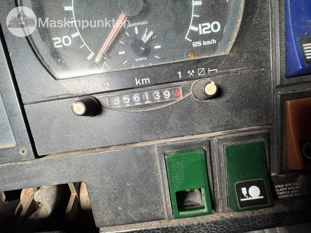 Camion grumier Volvo F 16: photos 44 Camion grumier Volvo F 16: photos 44