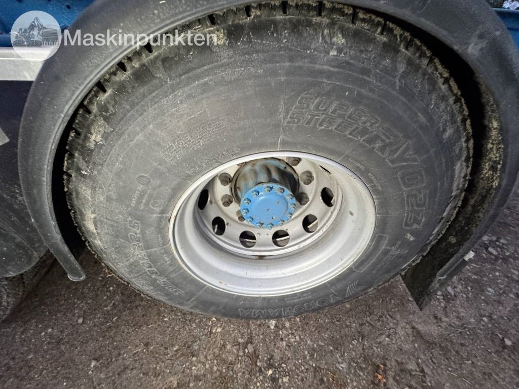 Camion grumier Volvo F 16: photos 14 Camion grumier Volvo F 16: photos 14