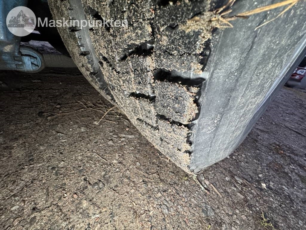 Camion grumier Volvo F 16: photos 13 Camion grumier Volvo F 16: photos 13