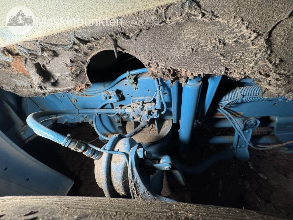 Camion grumier Volvo F 16: photos 35 Camion grumier Volvo F 16: photos 35