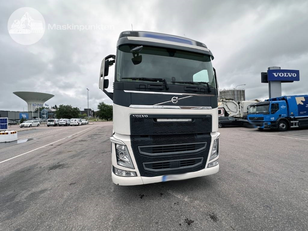Volvo FH 500 EKIPAGE - Camion ampliroll: photos 2 Volvo FH 500 EKIPAGE - Camion ampliroll: photos 2