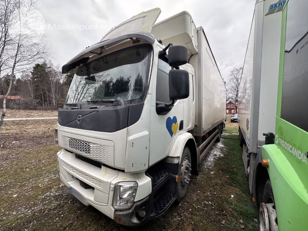 Volvo FL 240 - Camion frigorifique: photos 1 Volvo FL 240 - Camion frigorifique: photos 1