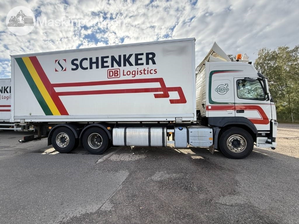 Volvo FM 460 - Camion porte-conteneur/ Caisse mobile: photos 5 Volvo FM 460 - Camion porte-conteneur/ Caisse mobile: photos 5