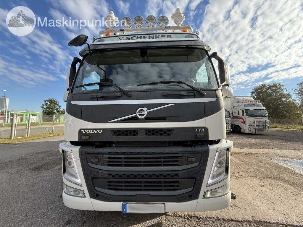 Volvo FM 460 - Camion porte-conteneur/ Caisse mobile: photos 3 Volvo FM 460 - Camion porte-conteneur/ Caisse mobile: photos 3