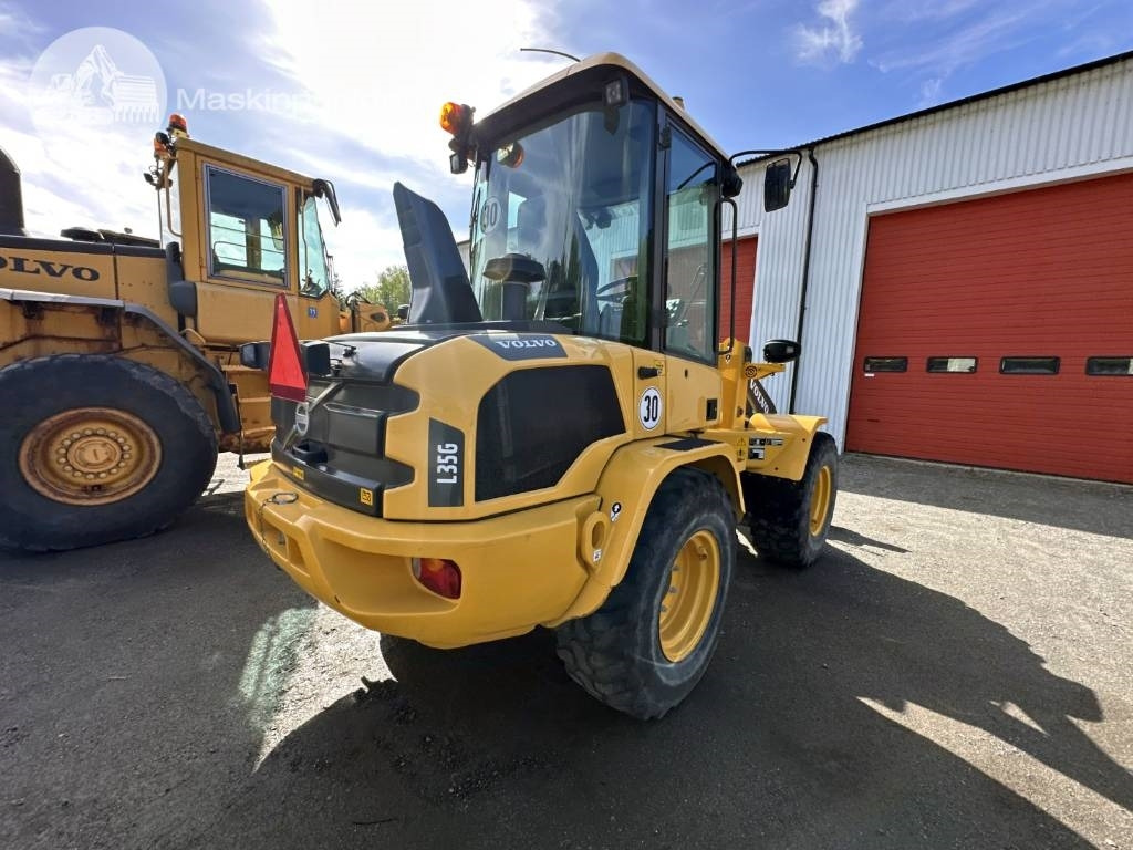 Chargeuse sur pneus Volvo L 35 G: photos 8
