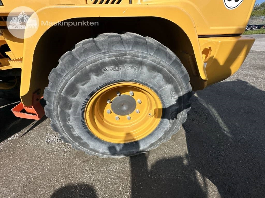 Chargeuse sur pneus Volvo L 35 G: photos 28