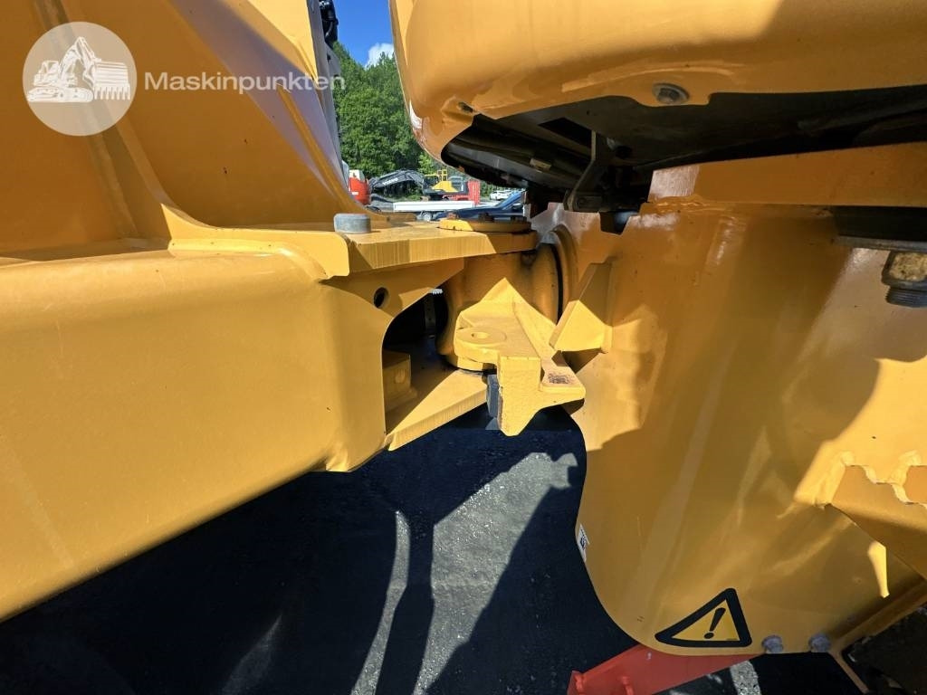 Chargeuse sur pneus Volvo L 35 G: photos 31