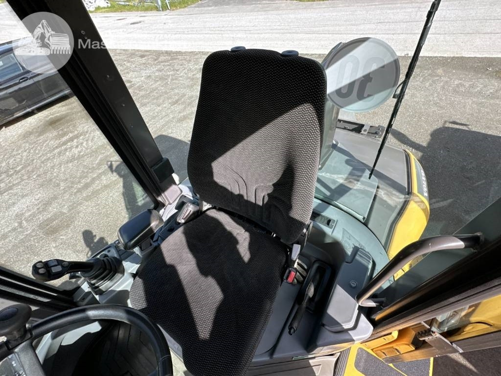 Chargeuse sur pneus Volvo L 35 G: photos 43