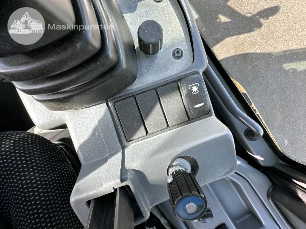 Chargeuse sur pneus Volvo L 35 G: photos 50