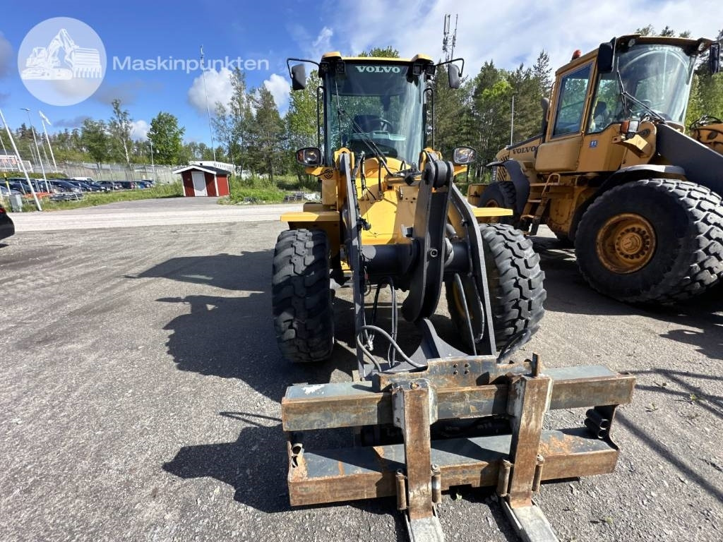 Volvo L 35 G - Chargeuse sur pneus: photos 4 Volvo L 35 G - Chargeuse sur pneus: photos 4