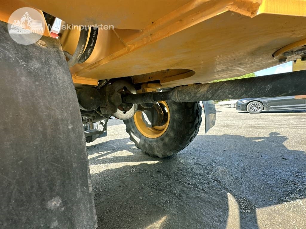 Chargeuse sur pneus Volvo L 35 G: photos 34