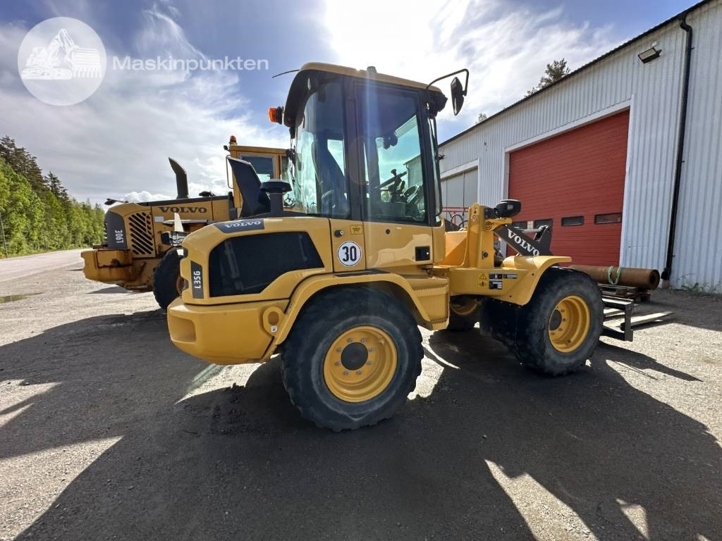 Chargeuse sur pneus Volvo L 35 G: photos 7