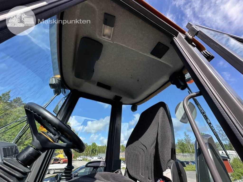 Chargeuse sur pneus Volvo L 35 G: photos 40