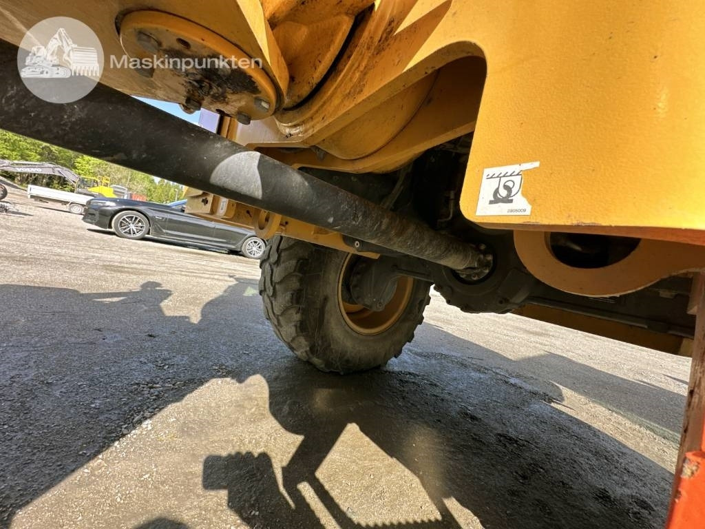 Chargeuse sur pneus Volvo L 35 G: photos 35