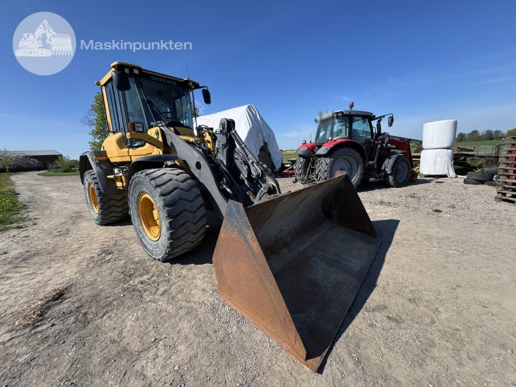 Volvo L 60 G - Chargeuse sur pneus: photos 5 Volvo L 60 G - Chargeuse sur pneus: photos 5