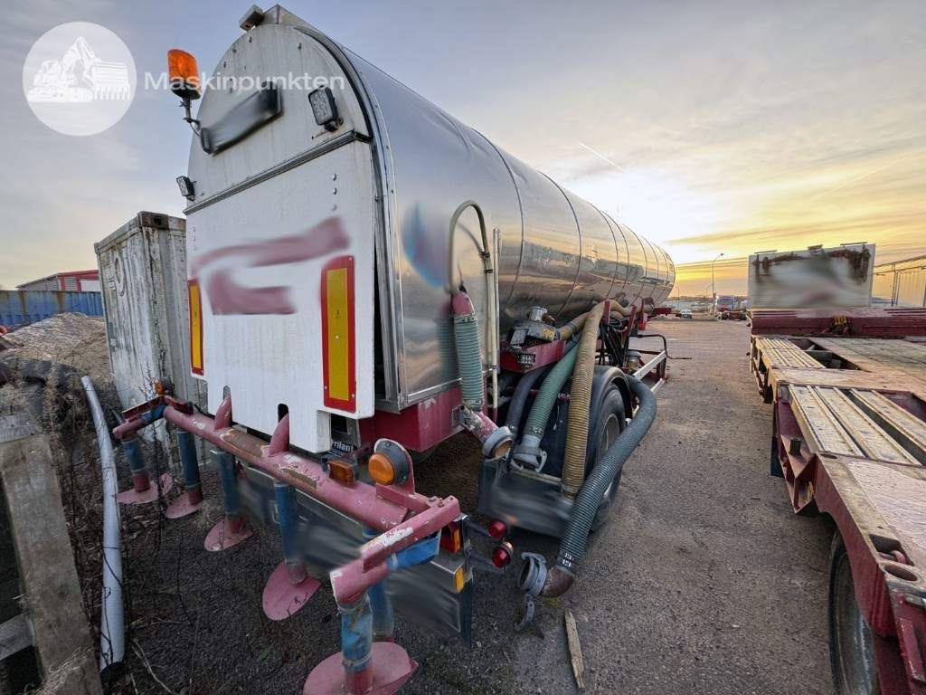 Wedholms DK 345-16 - Semi-remorque citerne: photos 5 Wedholms DK 345-16 - Semi-remorque citerne: photos 5