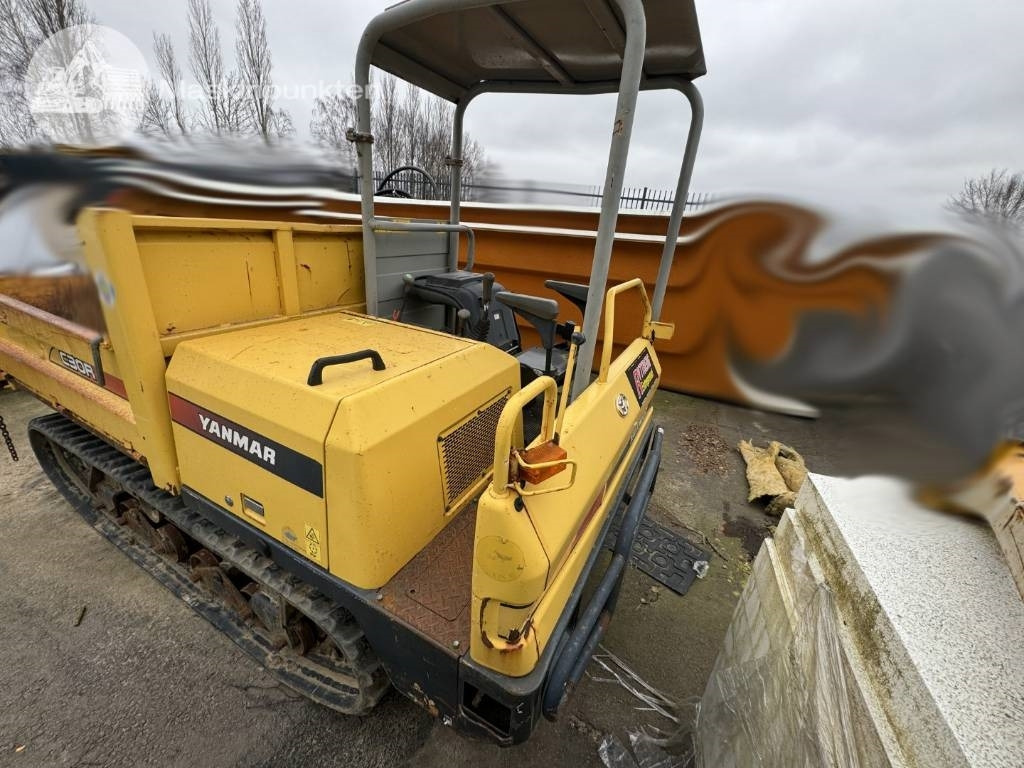 Yanmar C 30 R-2 B - Mini tombereau: photos 4 Yanmar C 30 R-2 B - Mini tombereau: photos 4