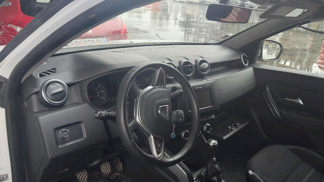 Voiture DACIA DUSTER II 1.5 BLUEDCI 115: photos 11 Voiture DACIA DUSTER II 1.5 BLUEDCI 115: photos 11