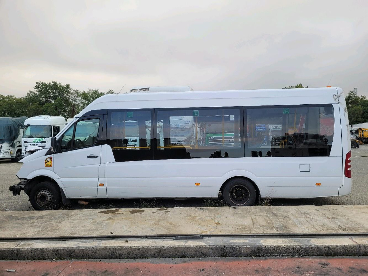 Minibus, Transport de personnes MERCEDES SPRINTER II CHASSIS 5.0T 516 C: photos 8