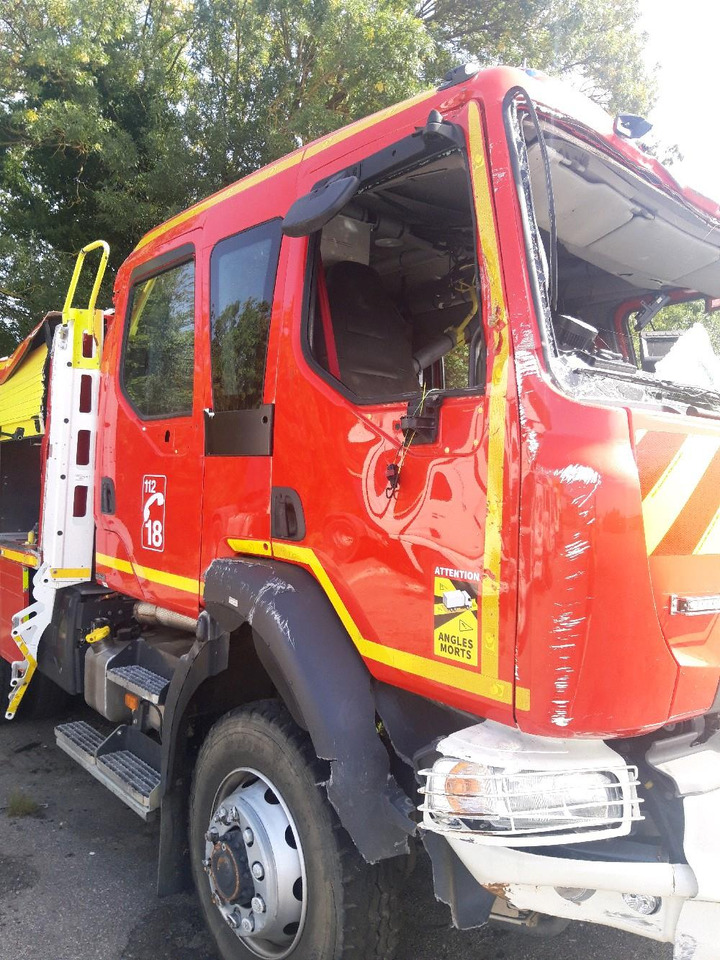 Camion de pompier RENAULT D 4X4 TOUT-TERRAIN INCENDIE: photos 9