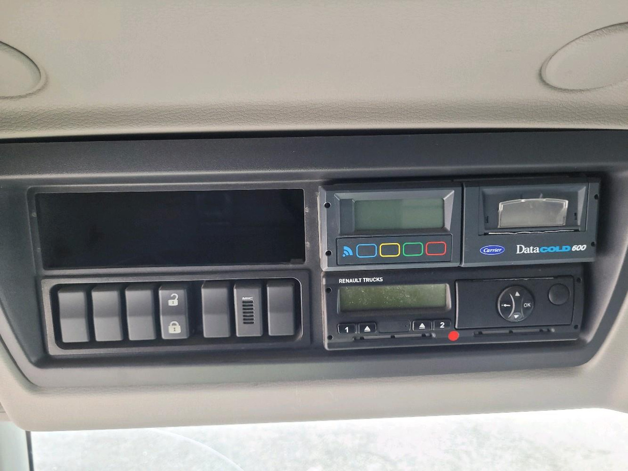 Châssis cabine RENAULT D12: photos 12