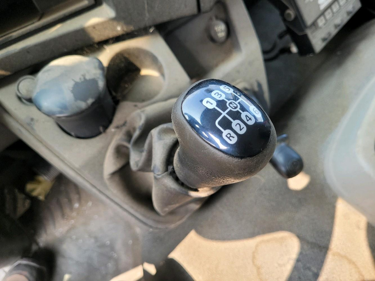 Châssis cabine RENAULT D12: photos 14