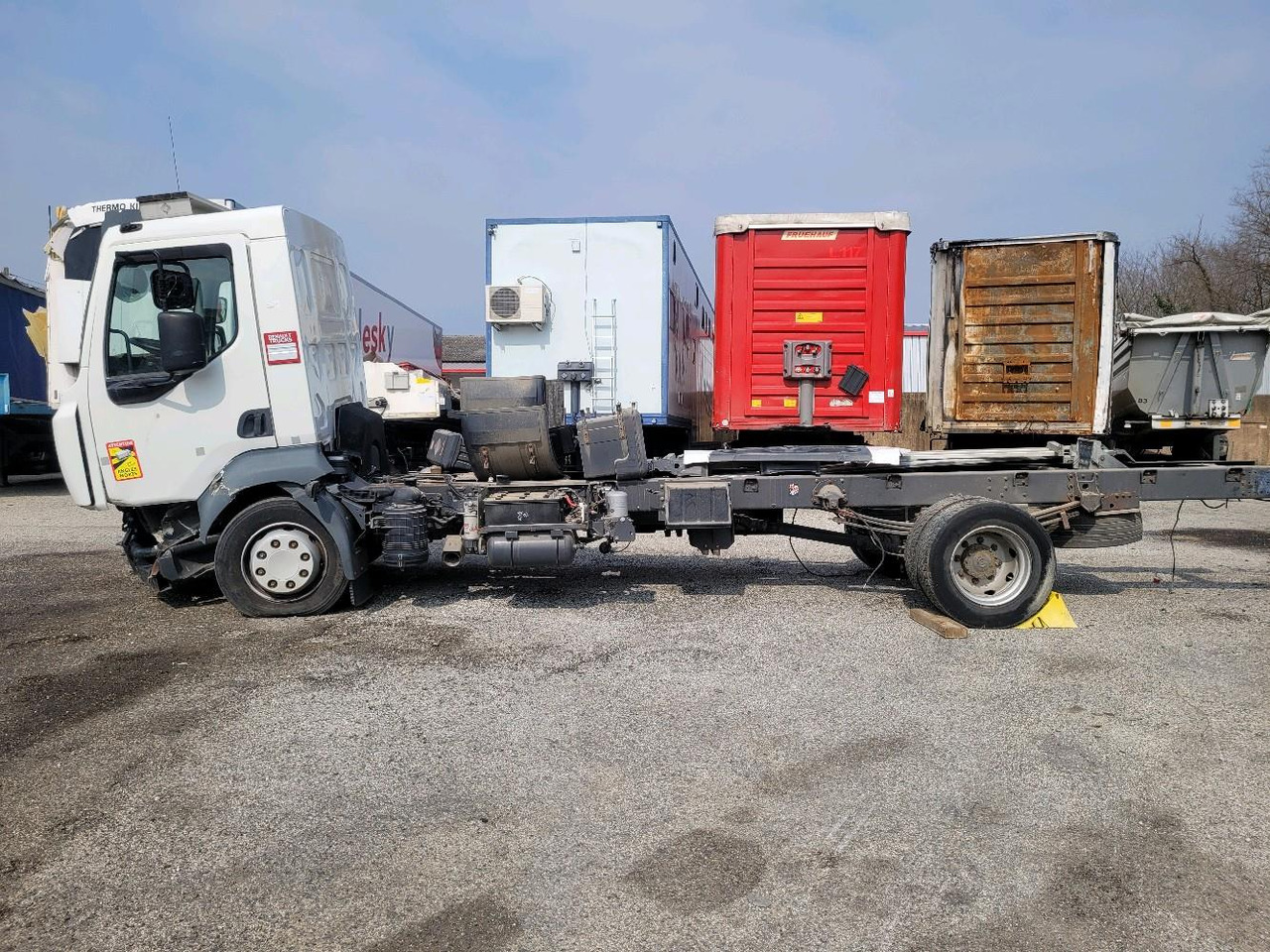 Châssis cabine RENAULT D12: photos 8