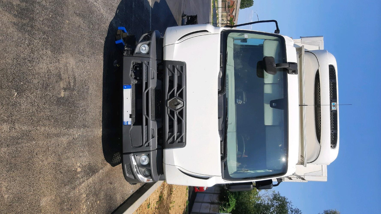 RENAULT PORTEUR FRIGO D - Camion frigorifique: photos 2 RENAULT PORTEUR FRIGO D - Camion frigorifique: photos 2