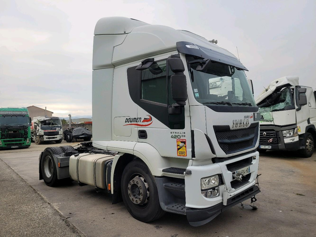 IVECO STRALIS 440S42 4X2 - Tracteur routier: photos 1 IVECO STRALIS 440S42 4X2 - Tracteur routier: photos 1