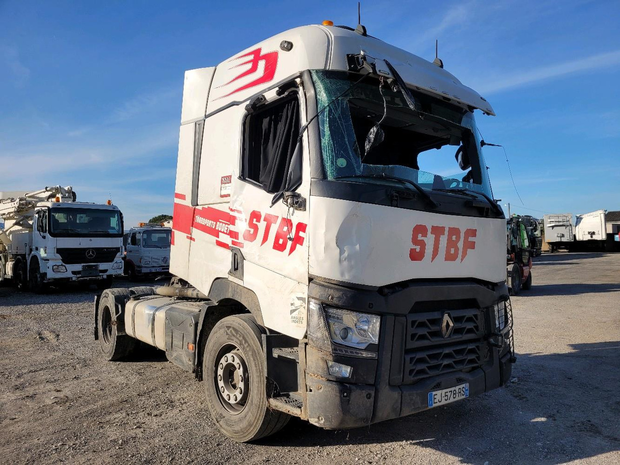RENAULT T 480 - Tracteur routier: photos 1 RENAULT T 480 - Tracteur routier: photos 1