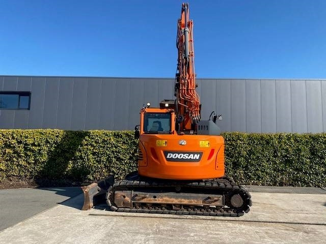 Doosan DX140LCR-5 - Pelle sur chenille: photos 2 Doosan DX140LCR-5 - Pelle sur chenille: photos 2