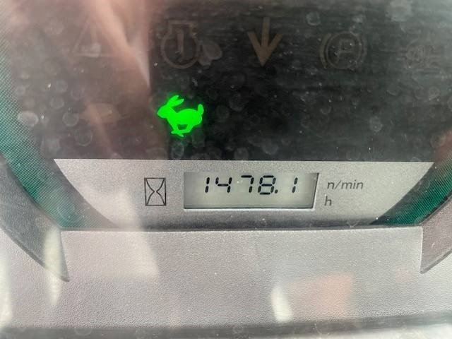 Chargeuse sur pneus Kubota R 065: photos 38