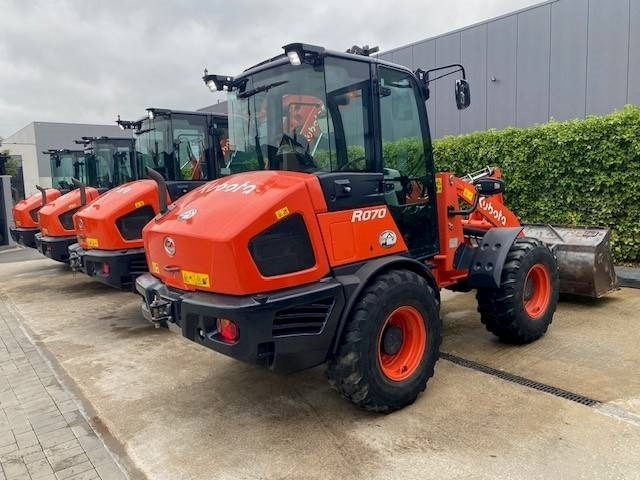 Chargeuse sur pneus Kubota R 065: photos 29