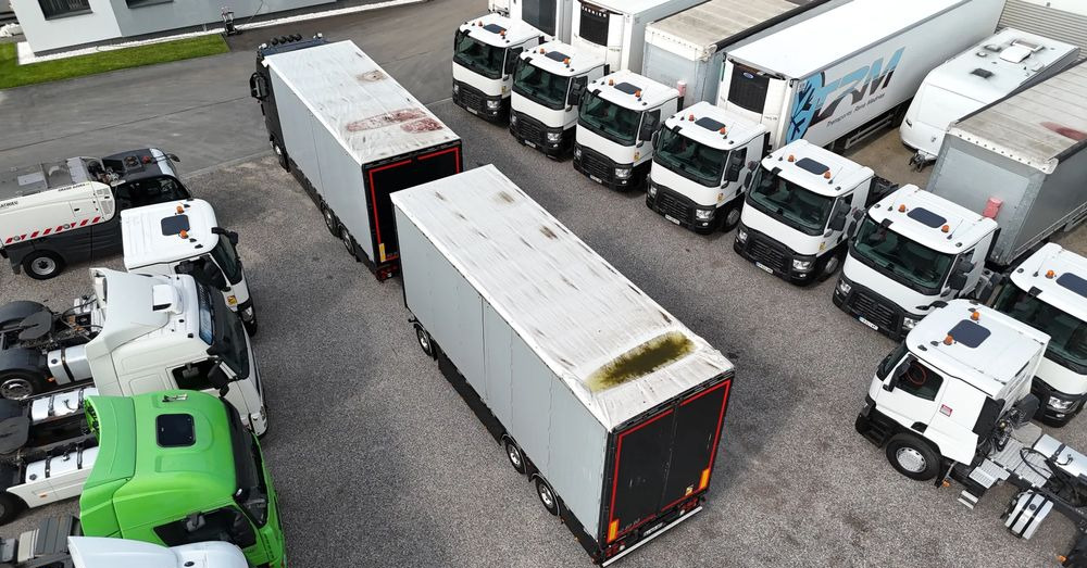 Volvo FH16 660 HP TANDEM 6x2 LIMITED EDITION - Camion fourgon: photos 4 Volvo FH16 660 HP TANDEM 6x2 LIMITED EDITION - Camion fourgon: photos 4