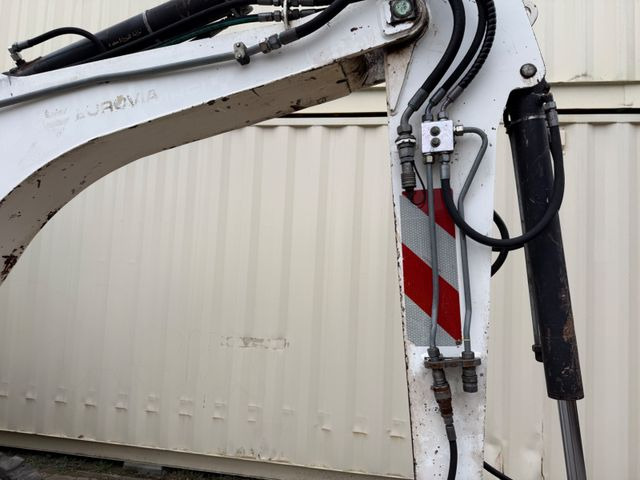 Mini pelle O & K RH1.48 / 4.680 KG / Greifer + 3 x Löffel: photos 22 Mini pelle O & K RH1.48 / 4.680 KG / Greifer + 3 x Löffel: photos 22