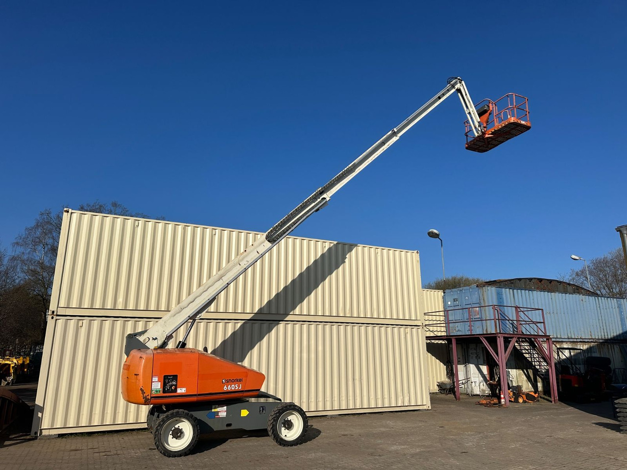 Snorkel 660SJ 4x4 / 22 Meter / 2019 BJ / 2.495 H - Camion avec nacelle: photos 3 Snorkel 660SJ 4x4 / 22 Meter / 2019 BJ / 2.495 H - Camion avec nacelle: photos 3