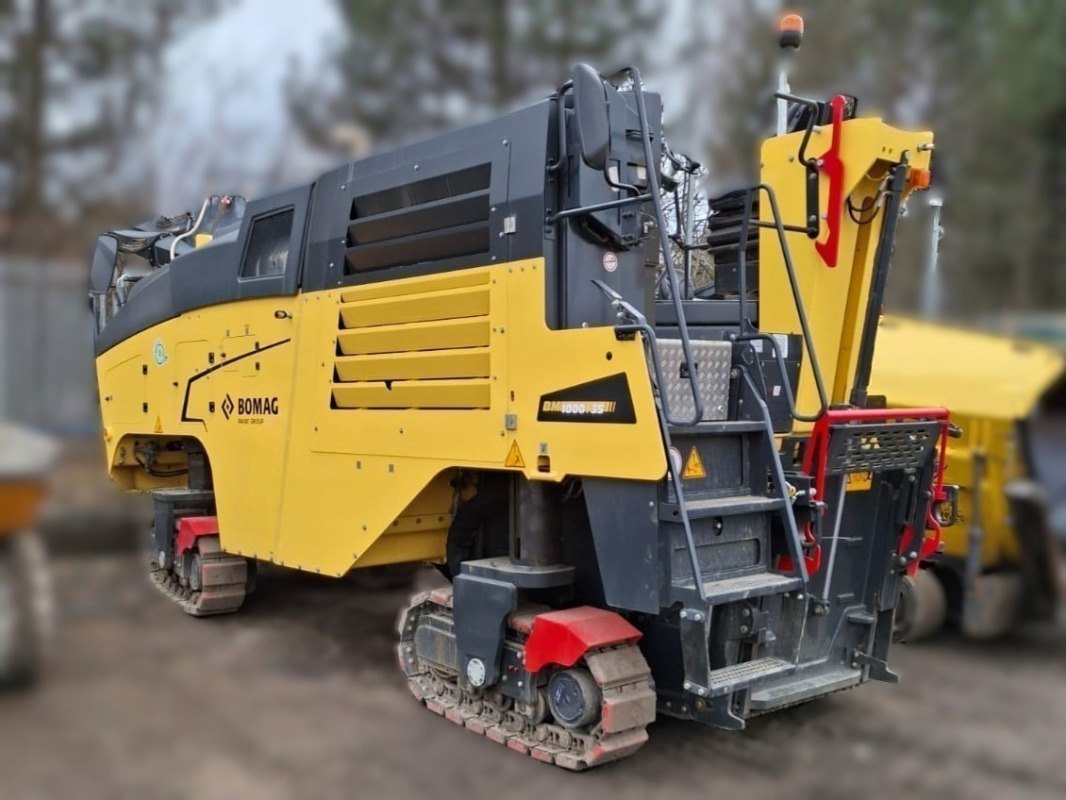 BOMAG DE BM 1000/35-2 Stage V/Tier 4f - Fraiseuse à froid: photos 1 BOMAG DE BM 1000/35-2 Stage V/Tier 4f - Fraiseuse à froid: photos 1